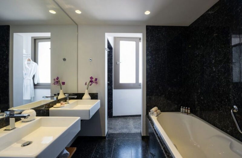 Atlantis Hotel luxury accommodation